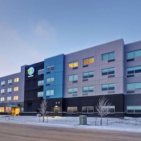 Tru By Hilton Edmonton Windermere Экстерьер фото
